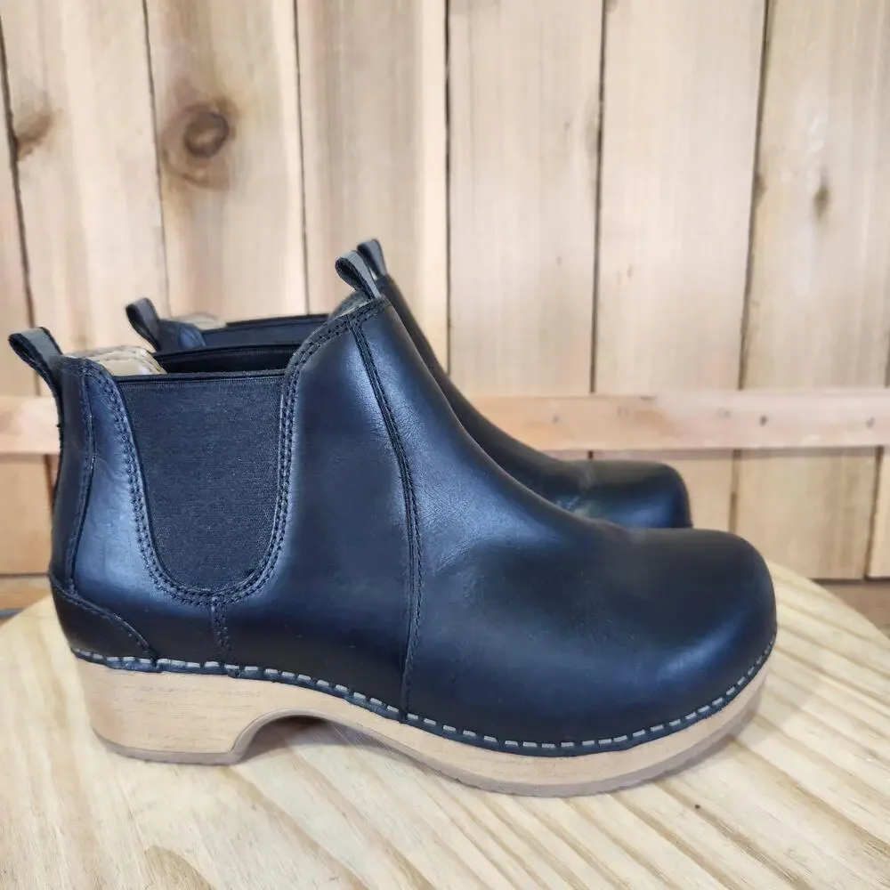 Dansko Becka Chelsea Ankle Boots Womens 5.5 36 EU Black Leather Pull On Booties